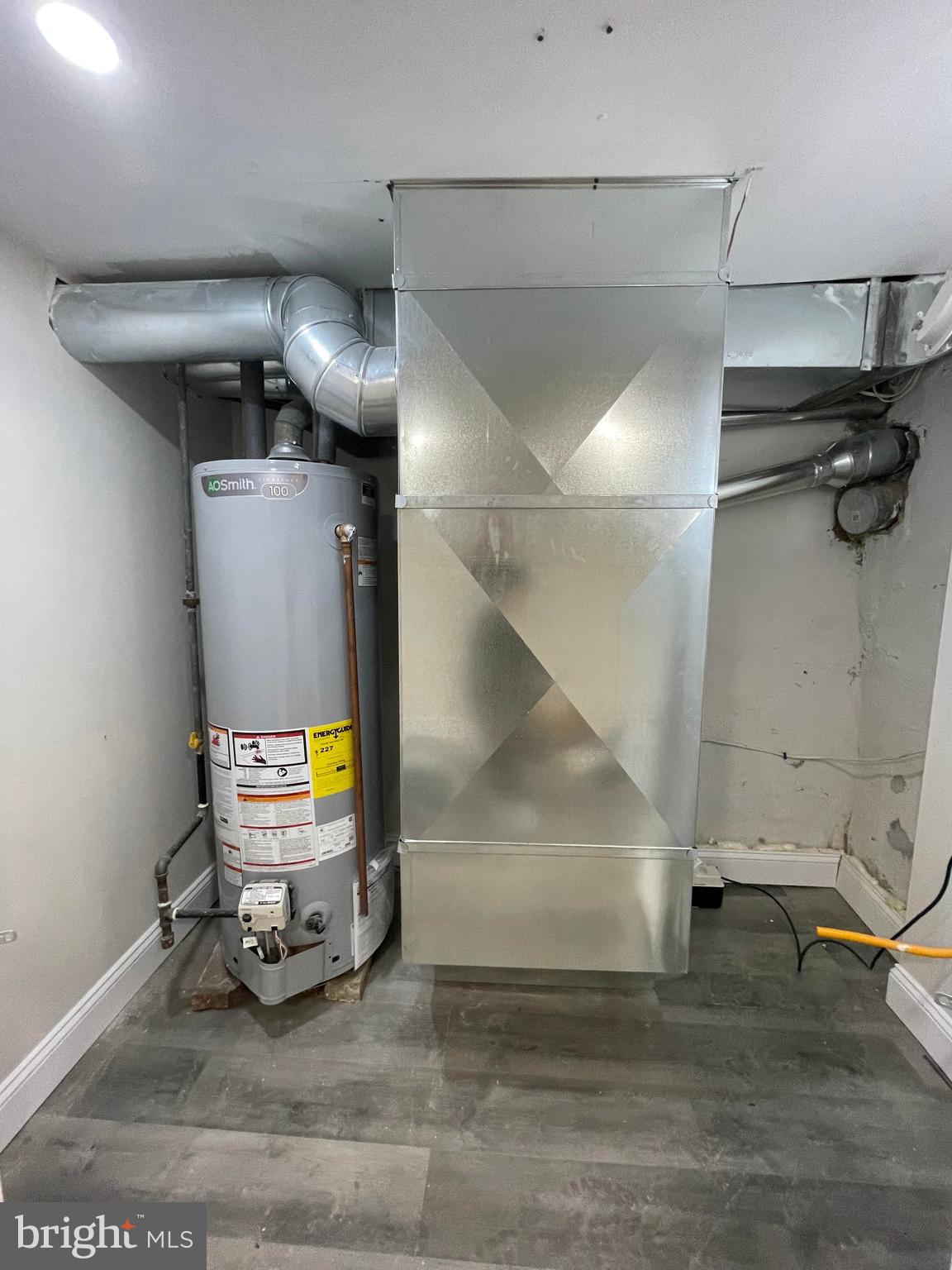 GERMANTOWN - Residential