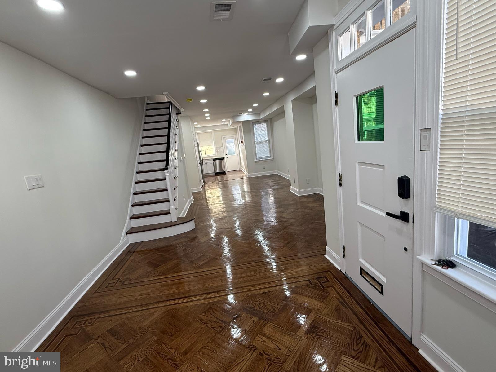 GERMANTOWN - Residential