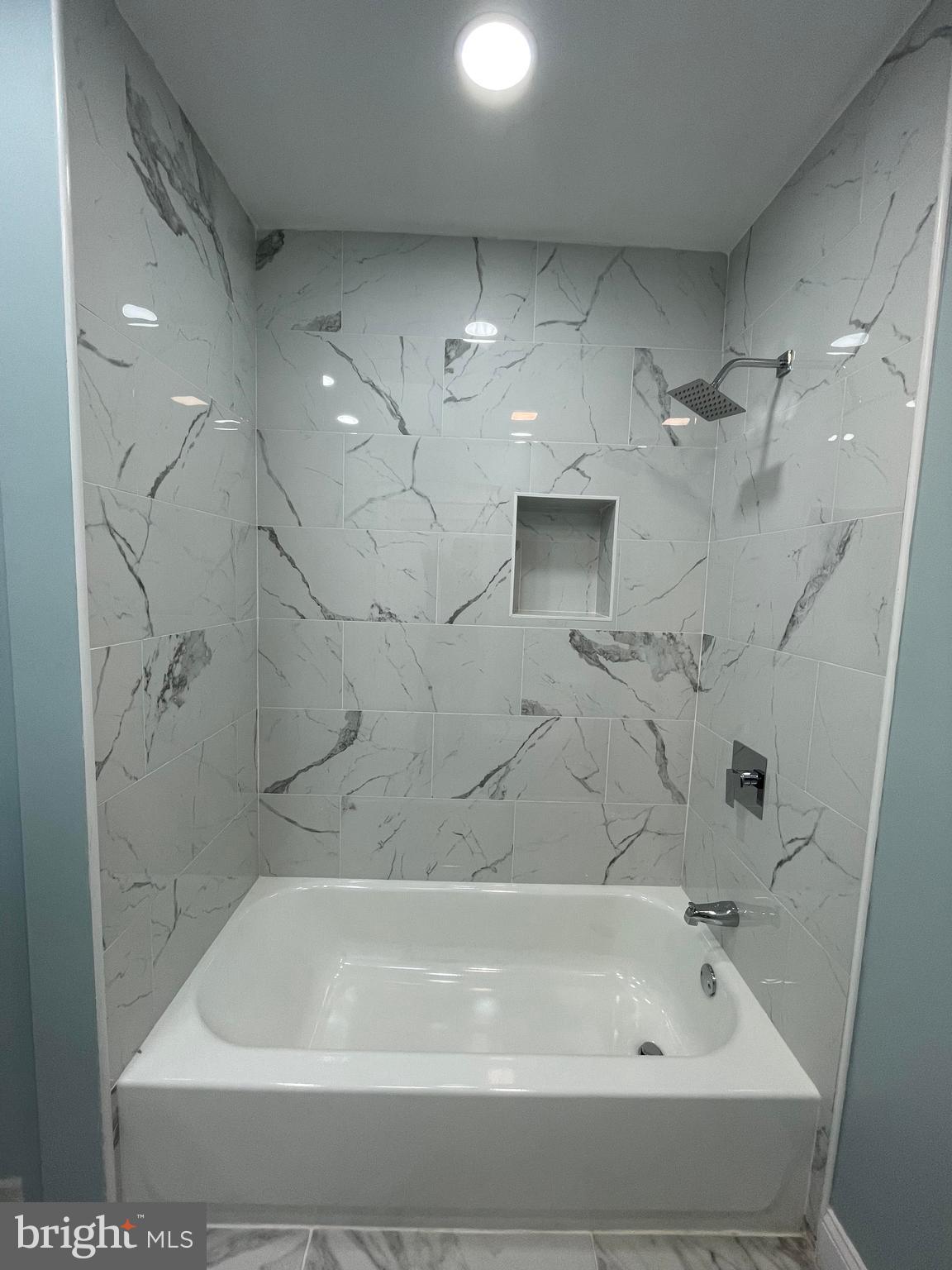 GERMANTOWN - Residential