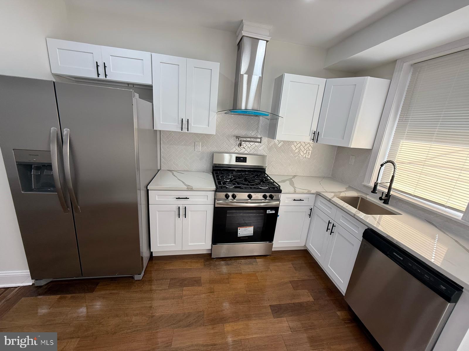 GERMANTOWN - Residential