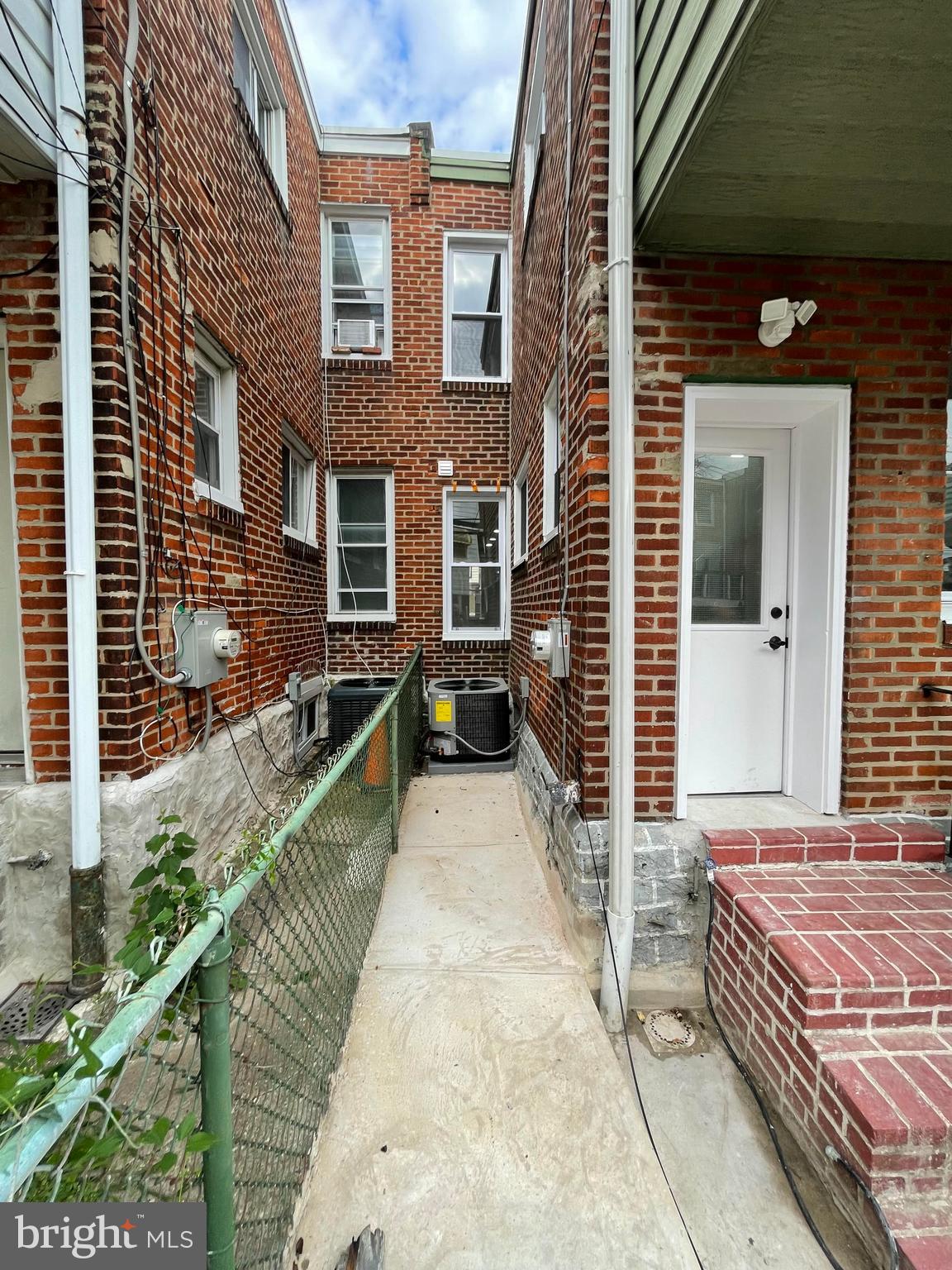 GERMANTOWN - Residential