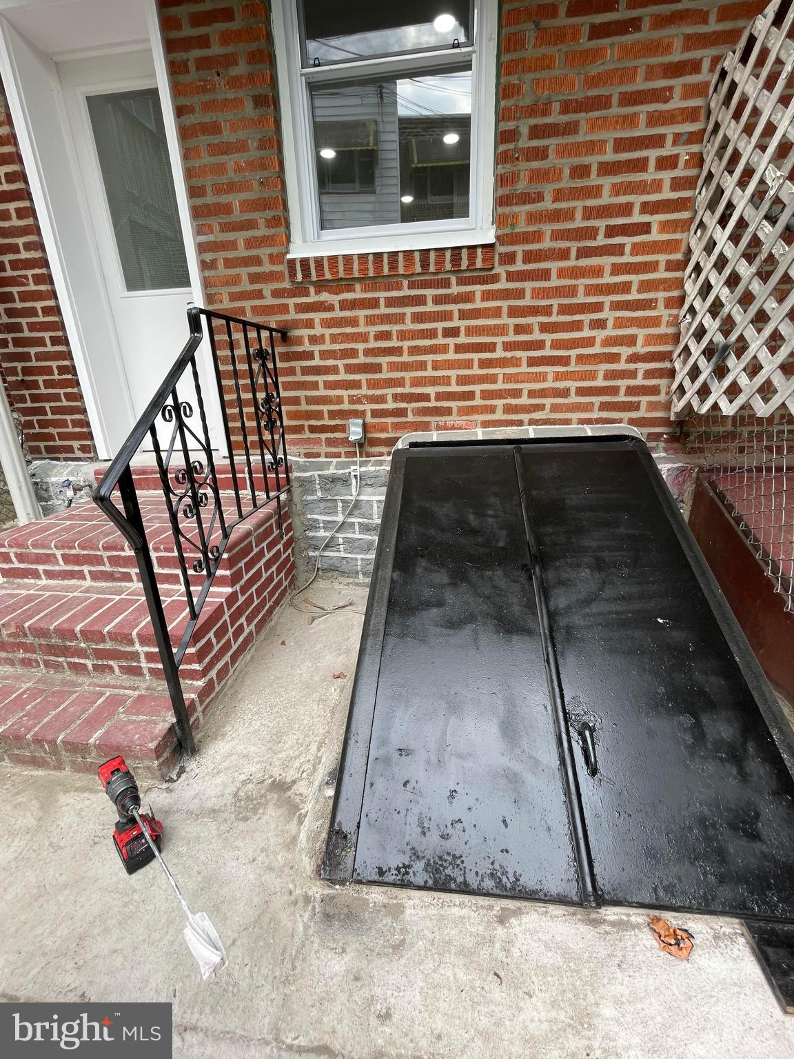 GERMANTOWN - Residential