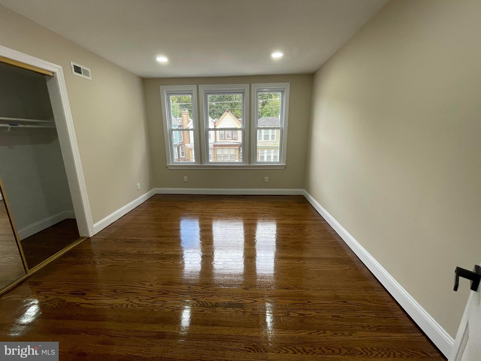 GERMANTOWN - Residential