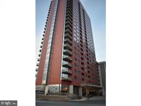 MLS: DENC2067496