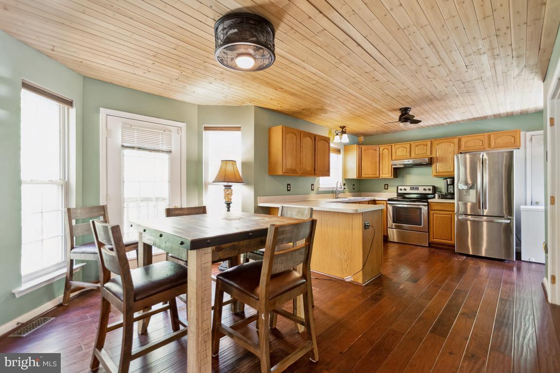 CHESAPEAKE RANCH ESTATES - Residential