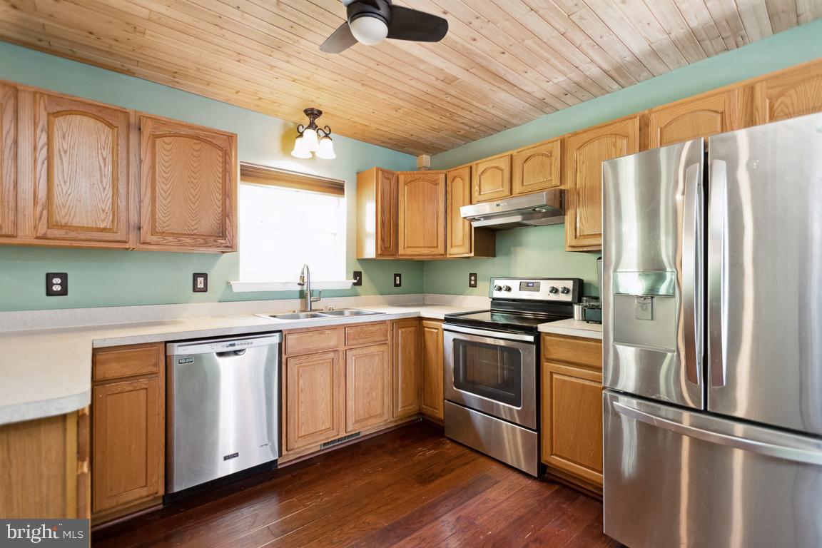 CHESAPEAKE RANCH ESTATES - Residential