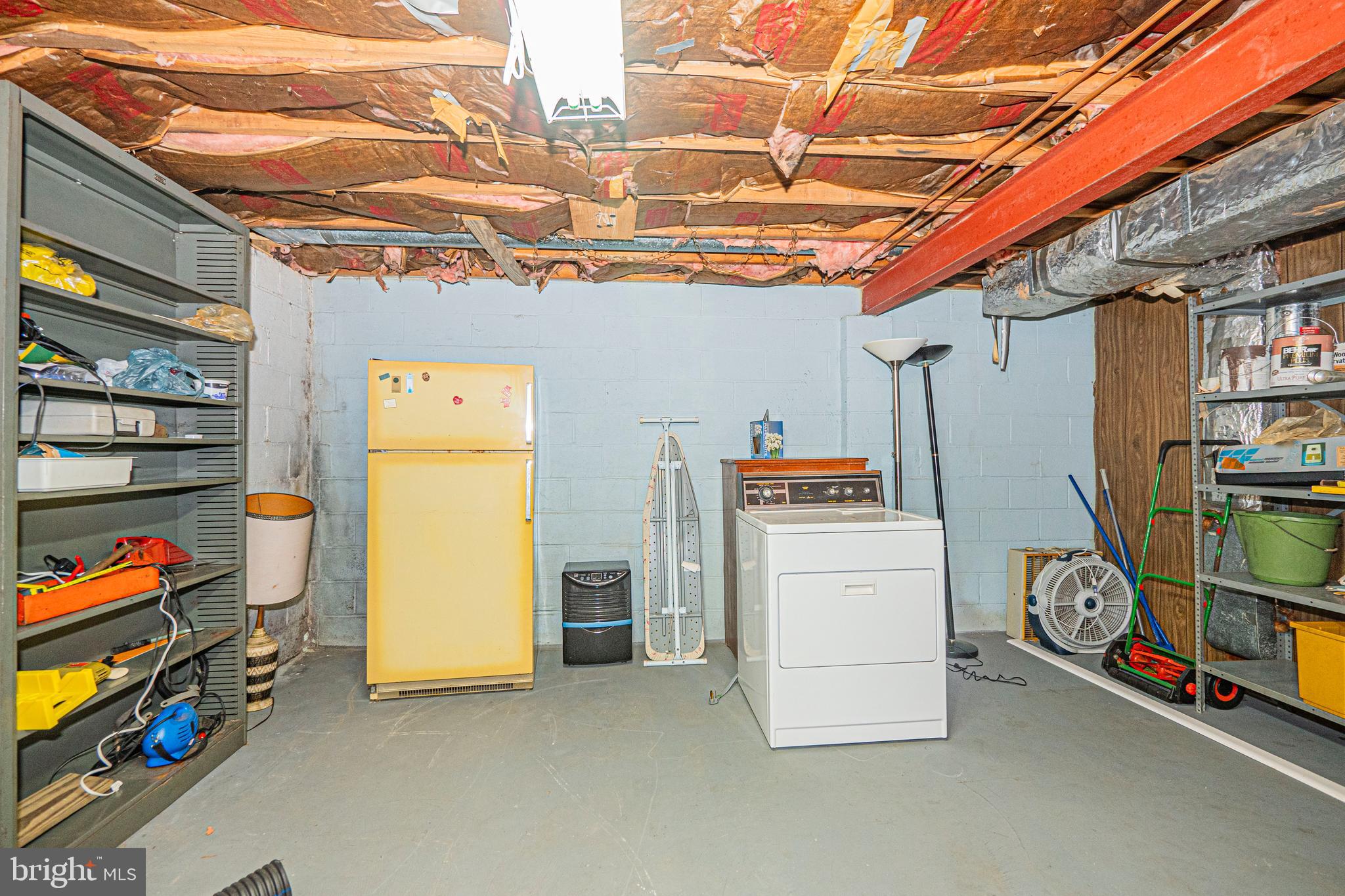 SHADY GROVE VILLAGE - Residential