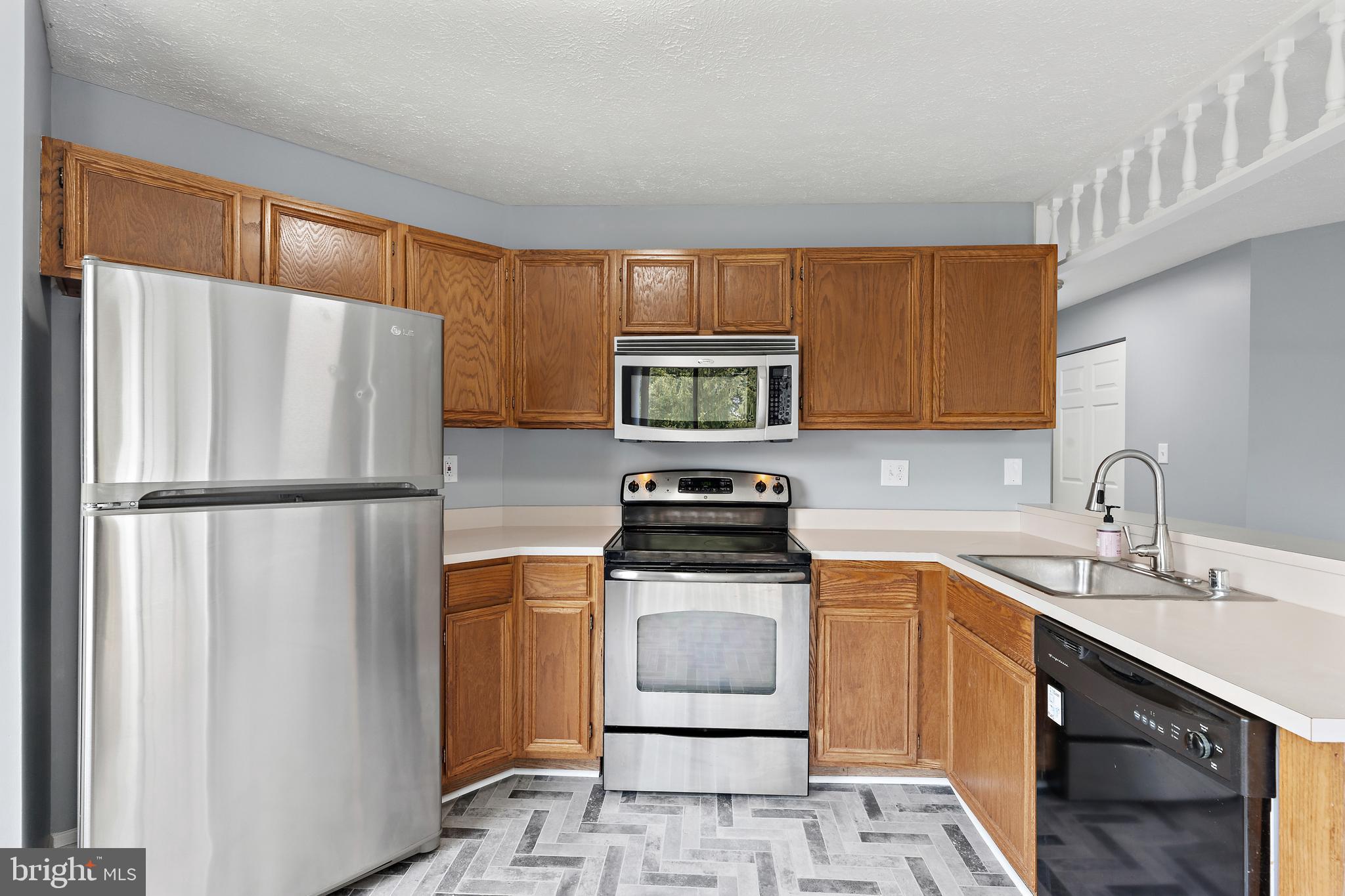 RED FOX FARMS - Residential