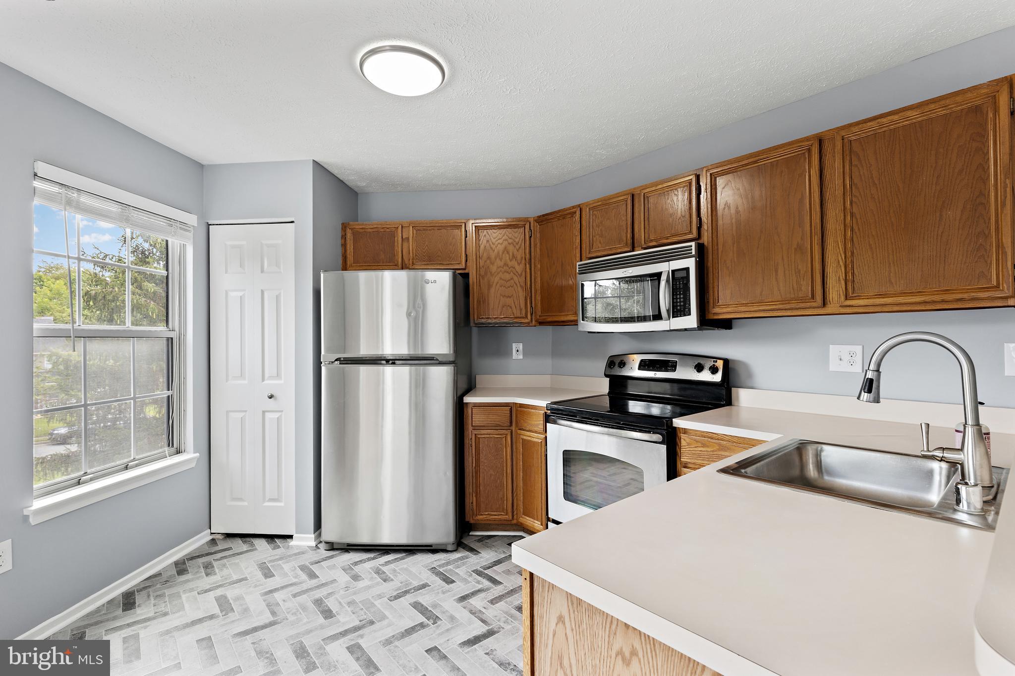 RED FOX FARMS - Residential