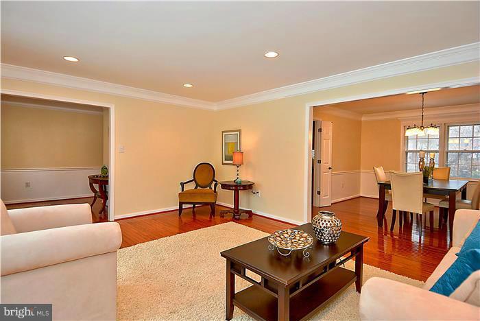 SOUTH RUN FOREST - Residential