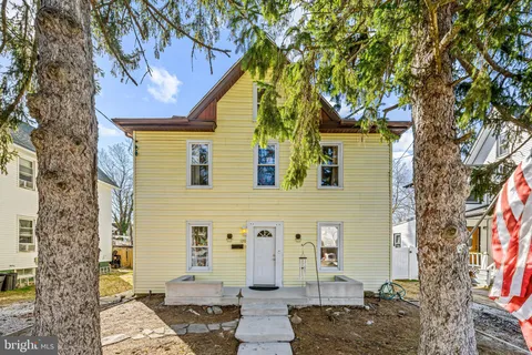 120 W Center Street, Clayton, NJ 08312 - #: NJGL2054200