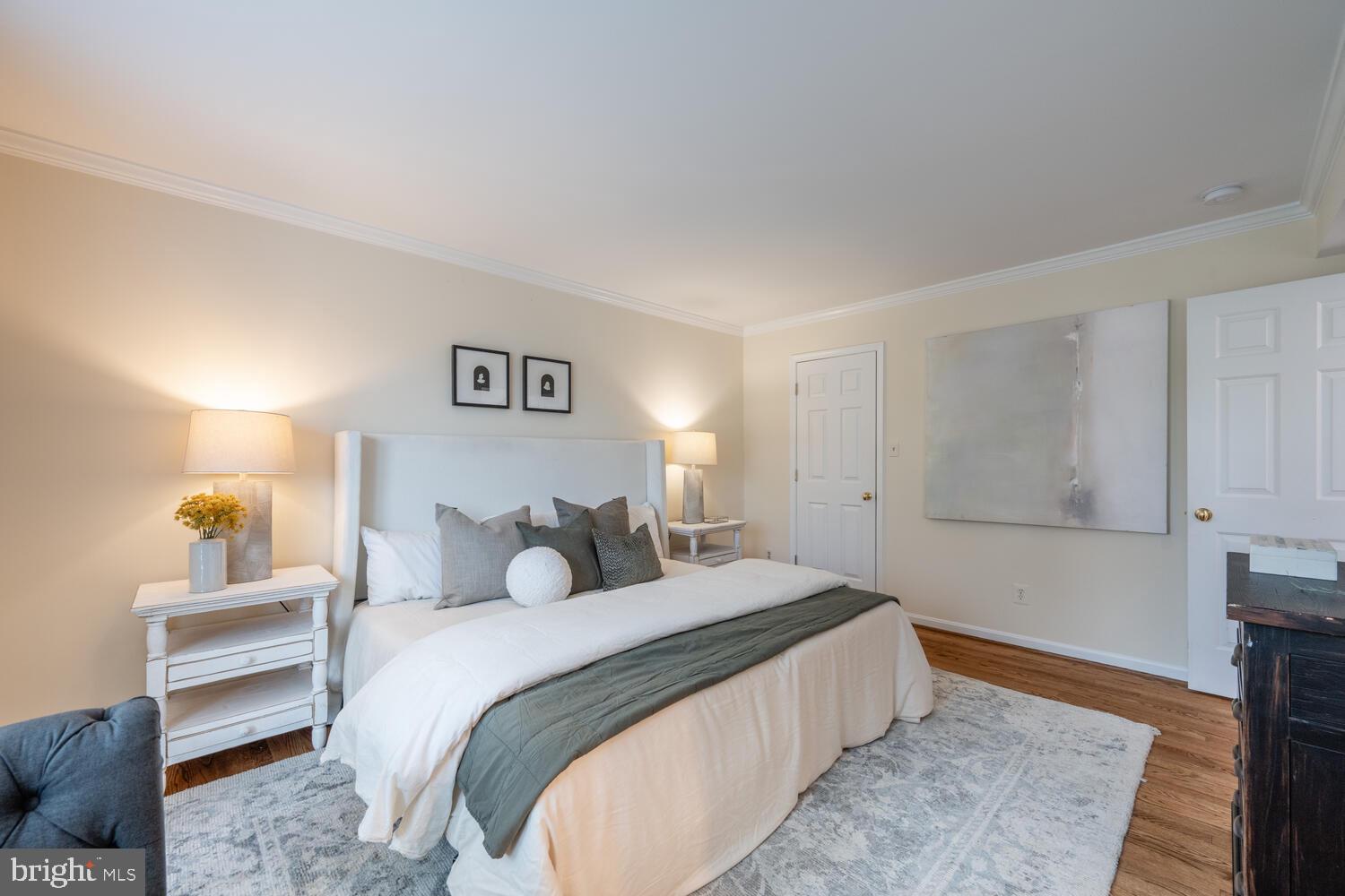 BARCROFT - Residential