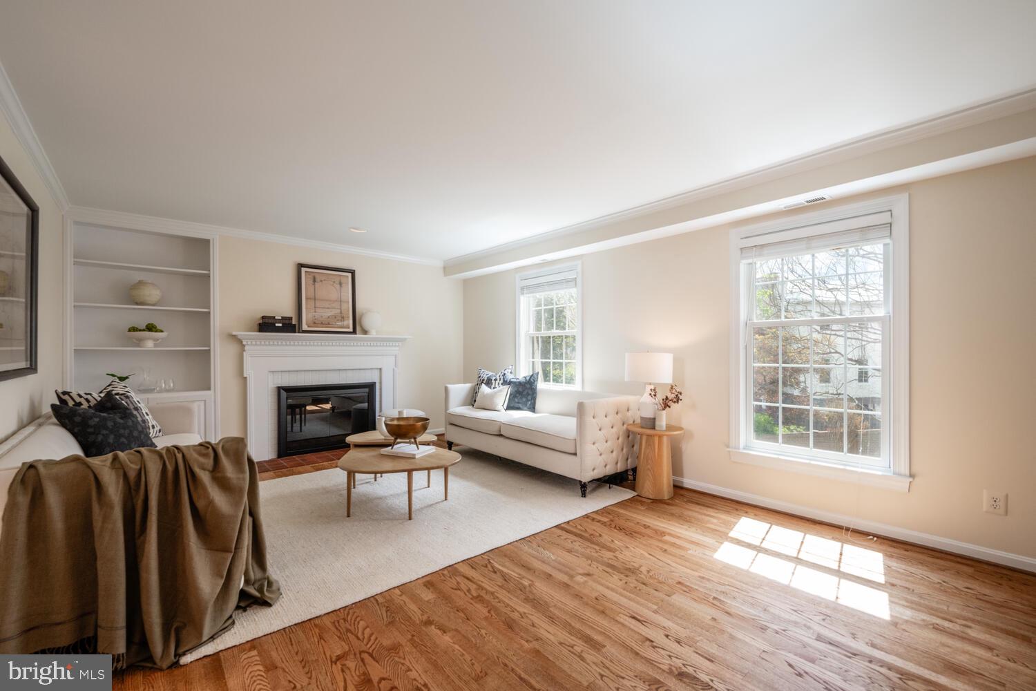 BARCROFT - Residential