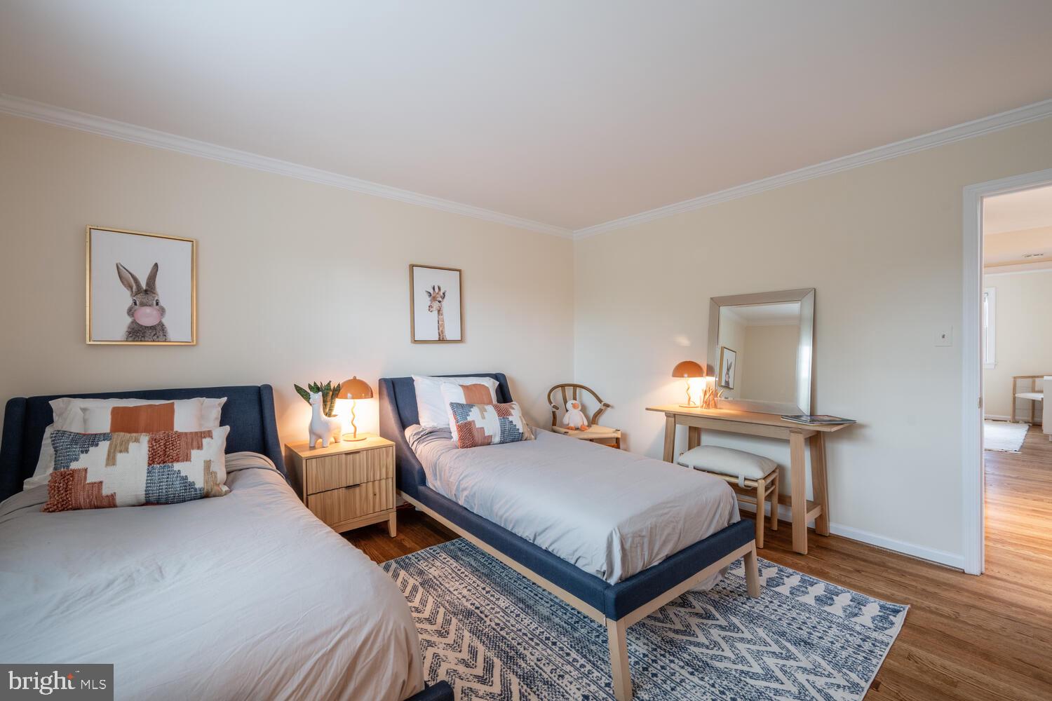 BARCROFT - Residential