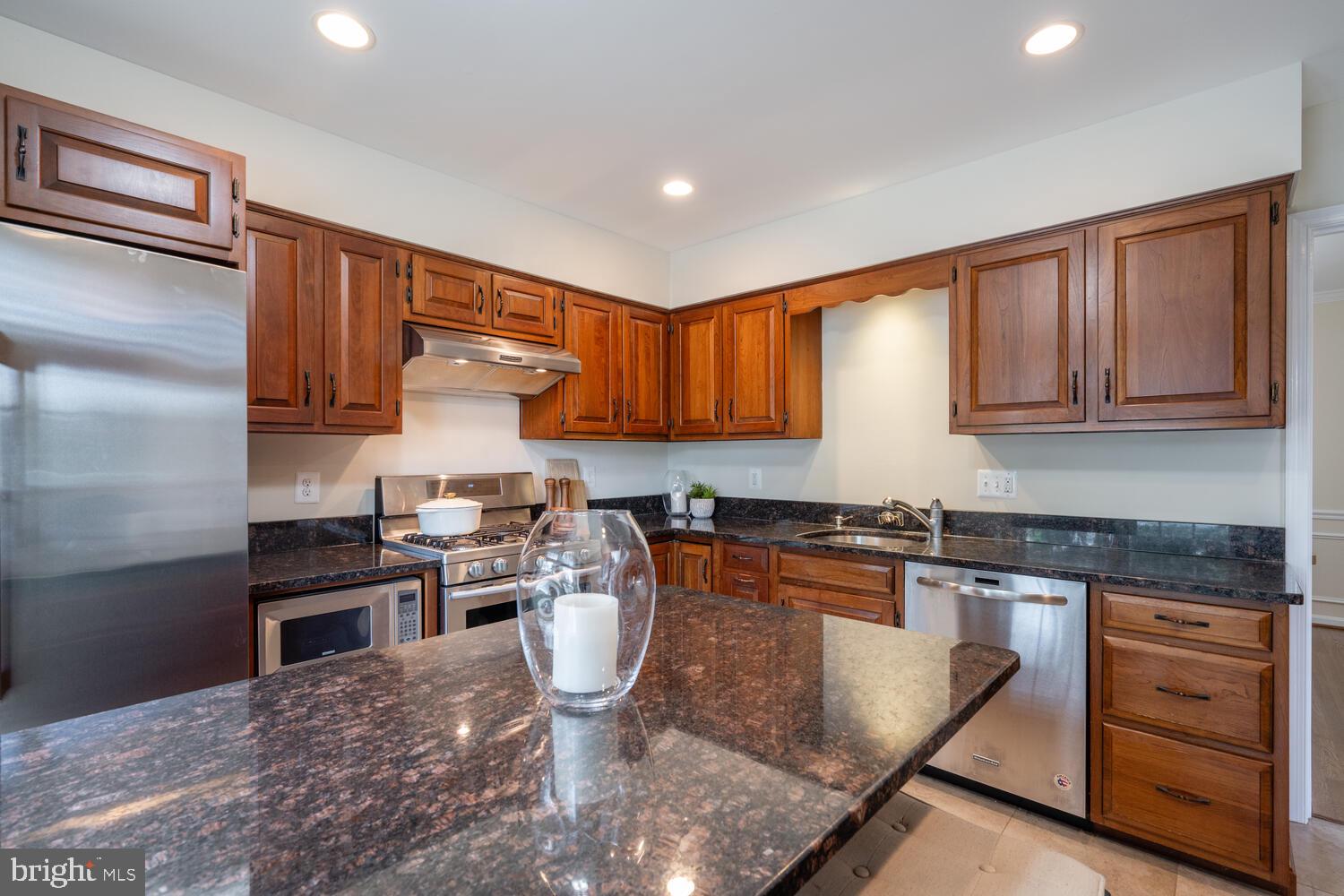 BARCROFT - Residential