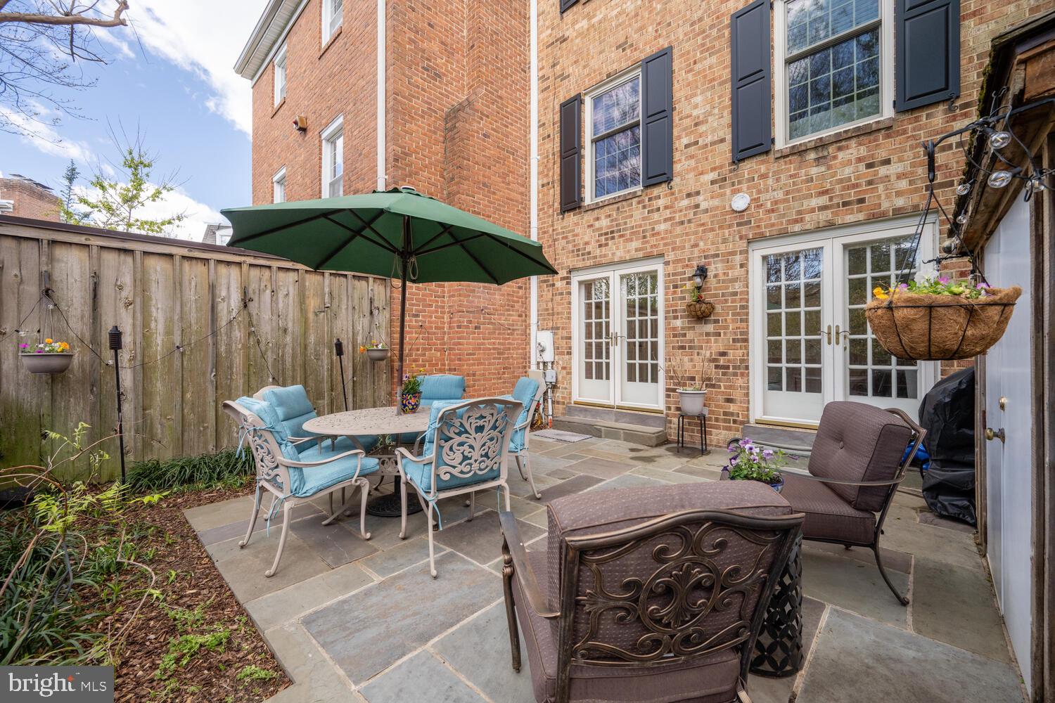 BARCROFT - Residential