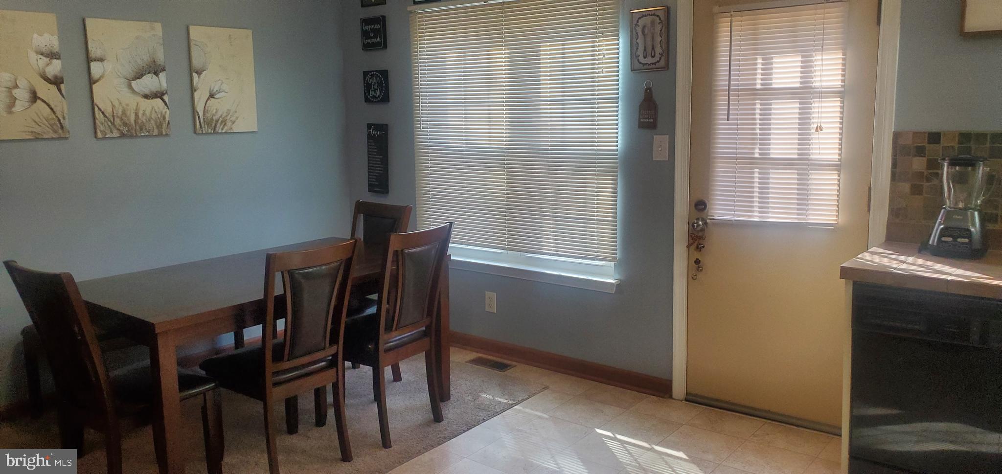 MONTGOMERY GLEN - Residential