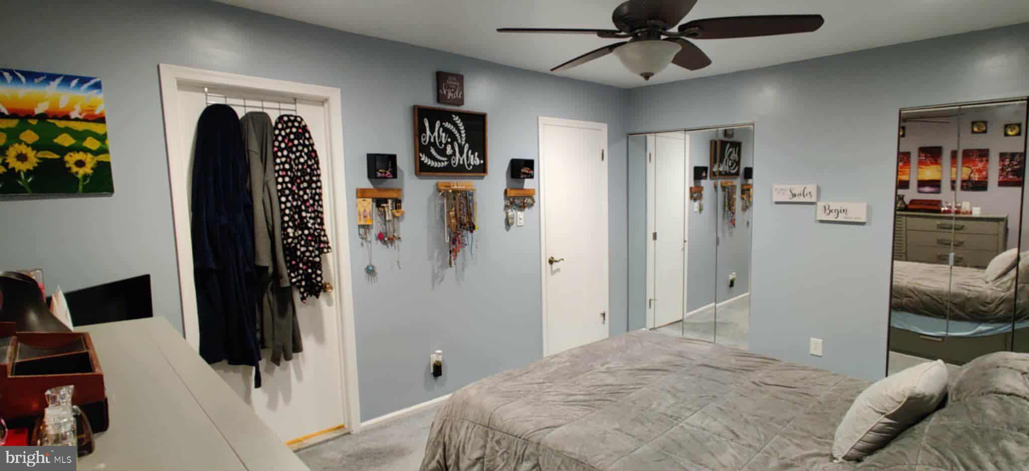 MONTGOMERY GLEN - Residential