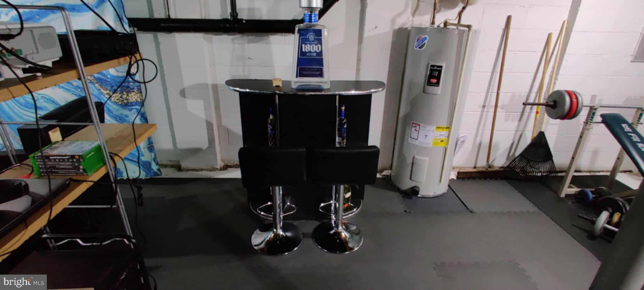 MONTGOMERY GLEN - Residential