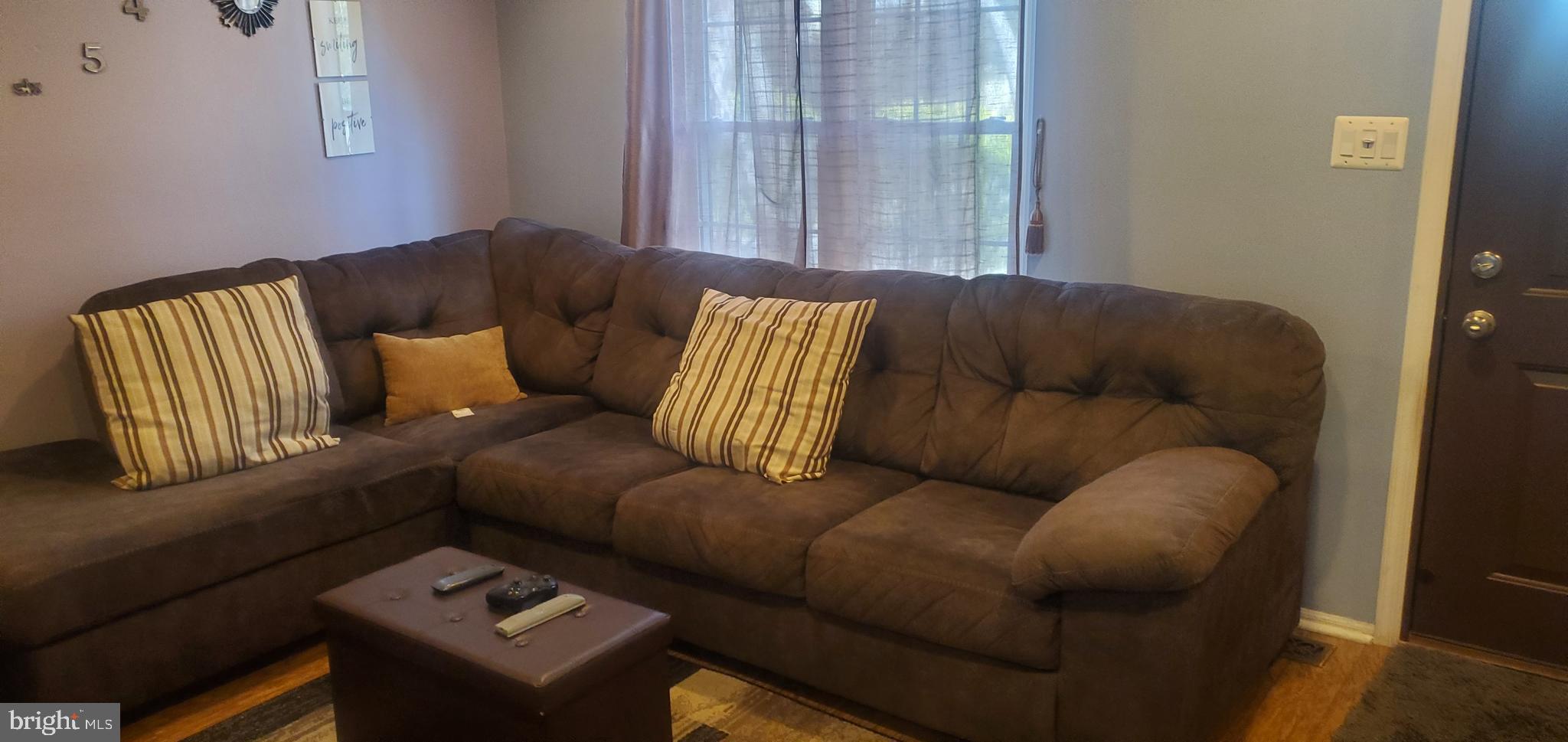 MONTGOMERY GLEN - Residential