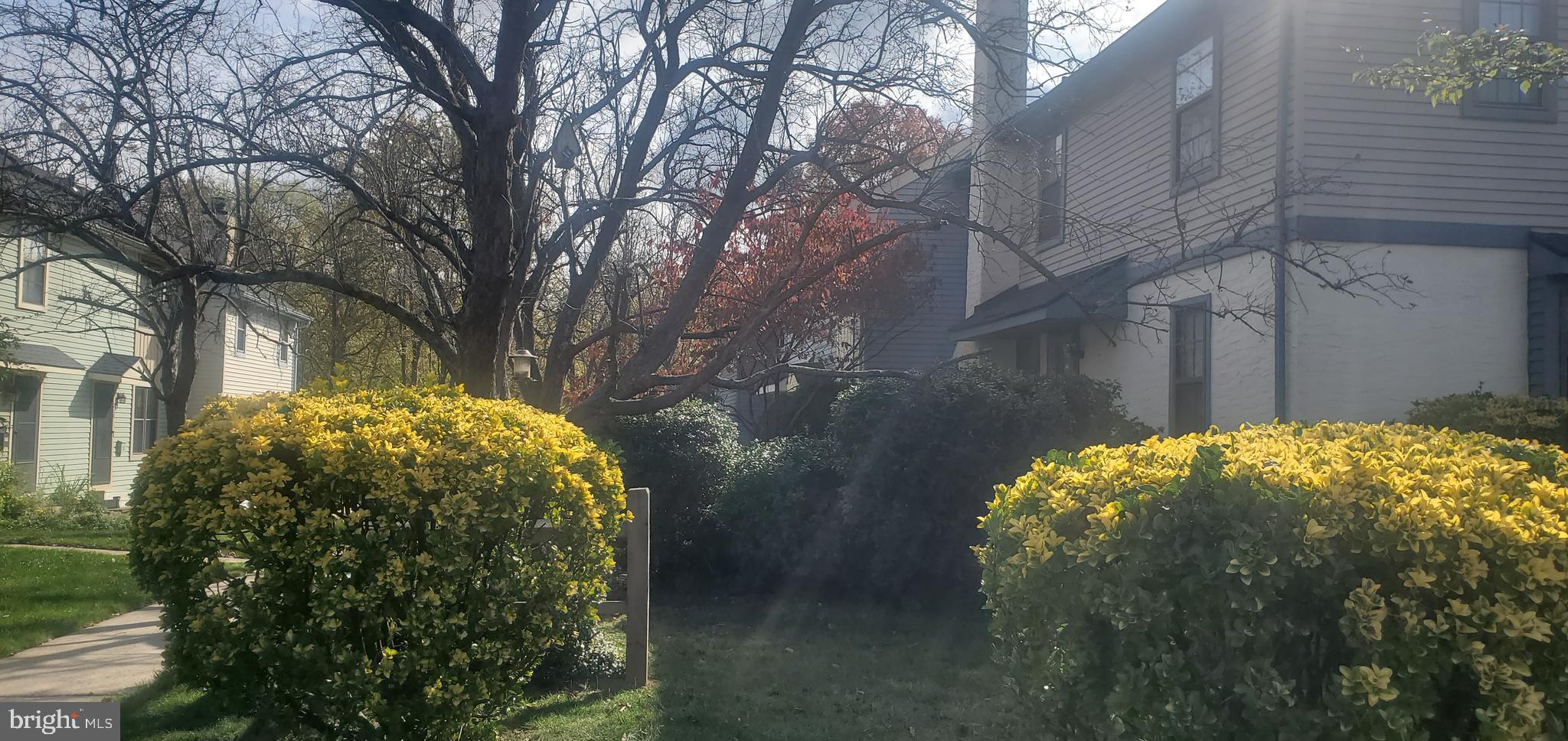 MONTGOMERY GLEN - Residential