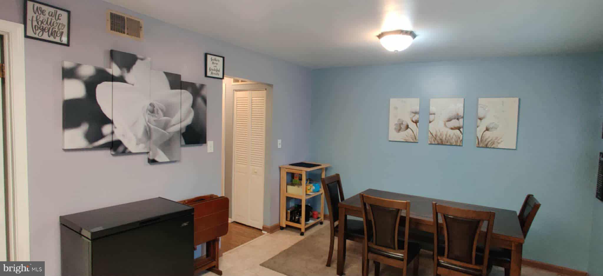 MONTGOMERY GLEN - Residential