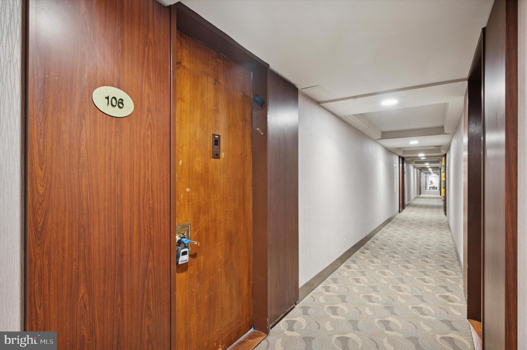 GREEN HILL - Residential