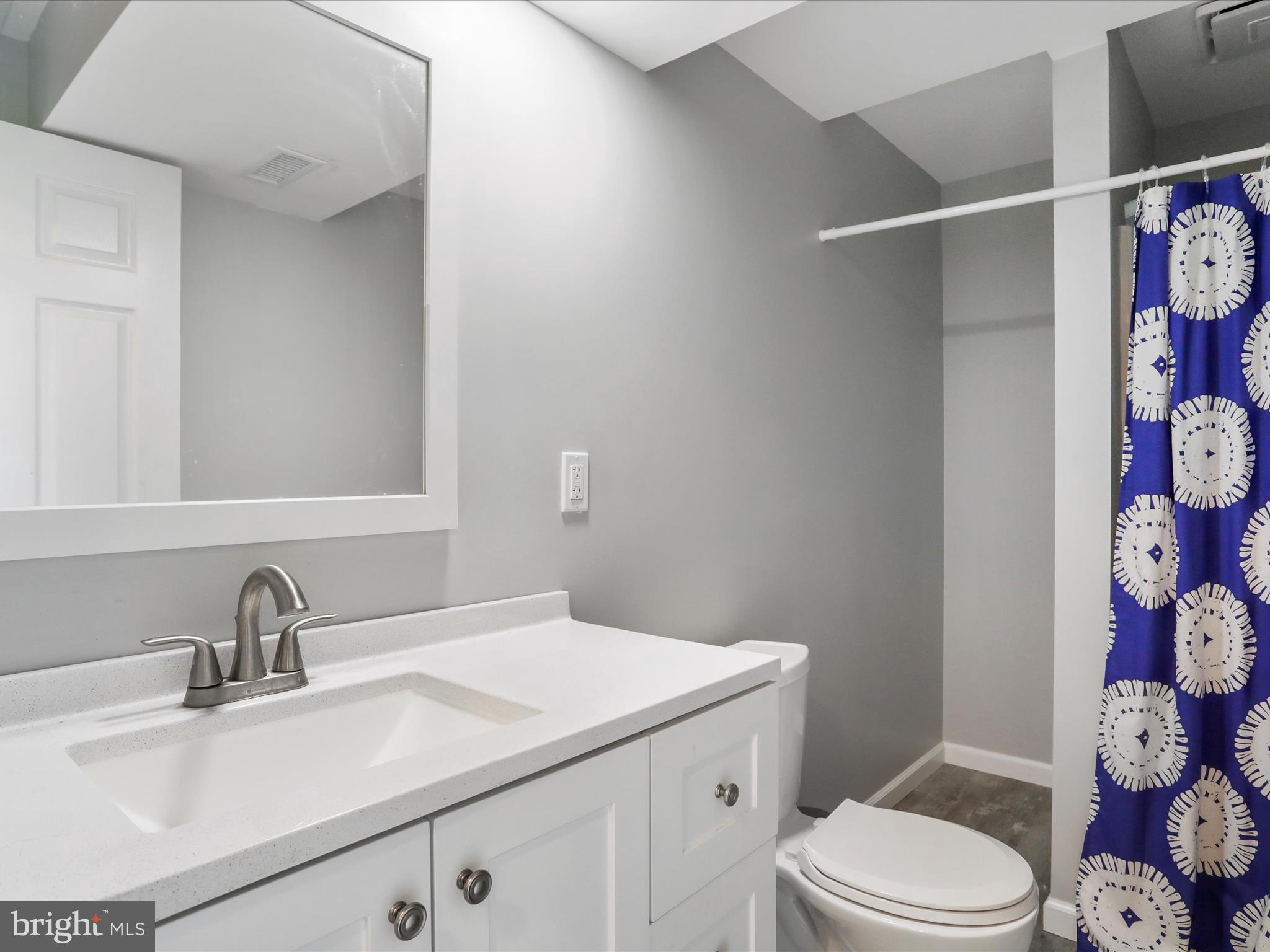 MEADOW BROOK - Residential