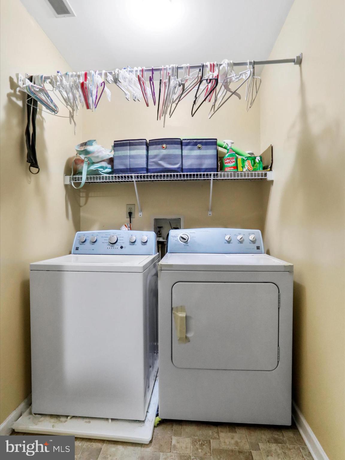 MEADOW BROOK - Residential