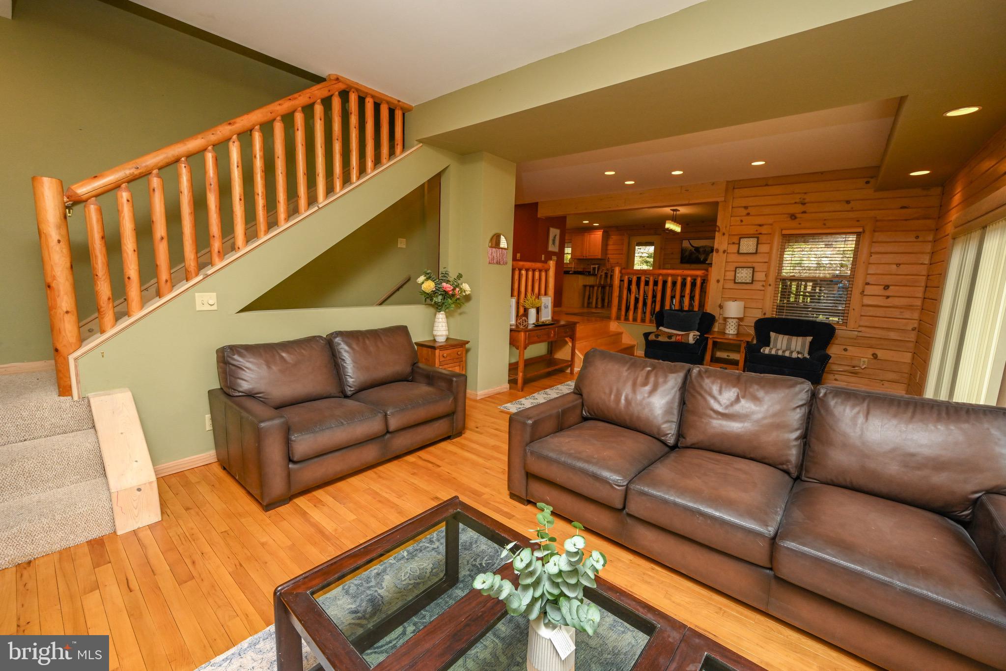 SANDY SHORES - Residential