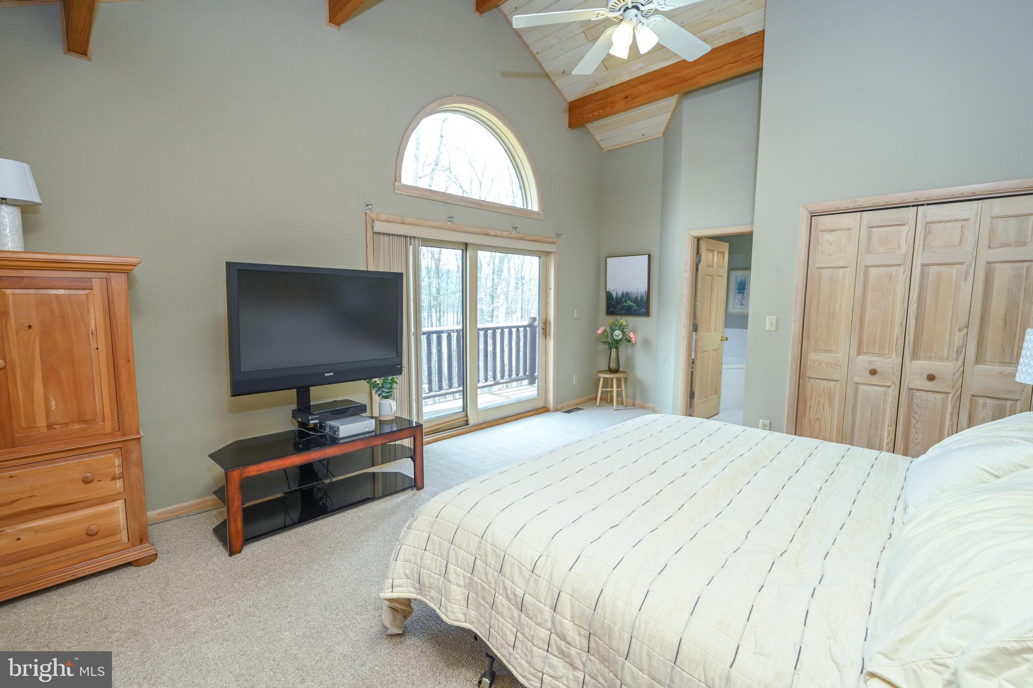 SANDY SHORES - Residential