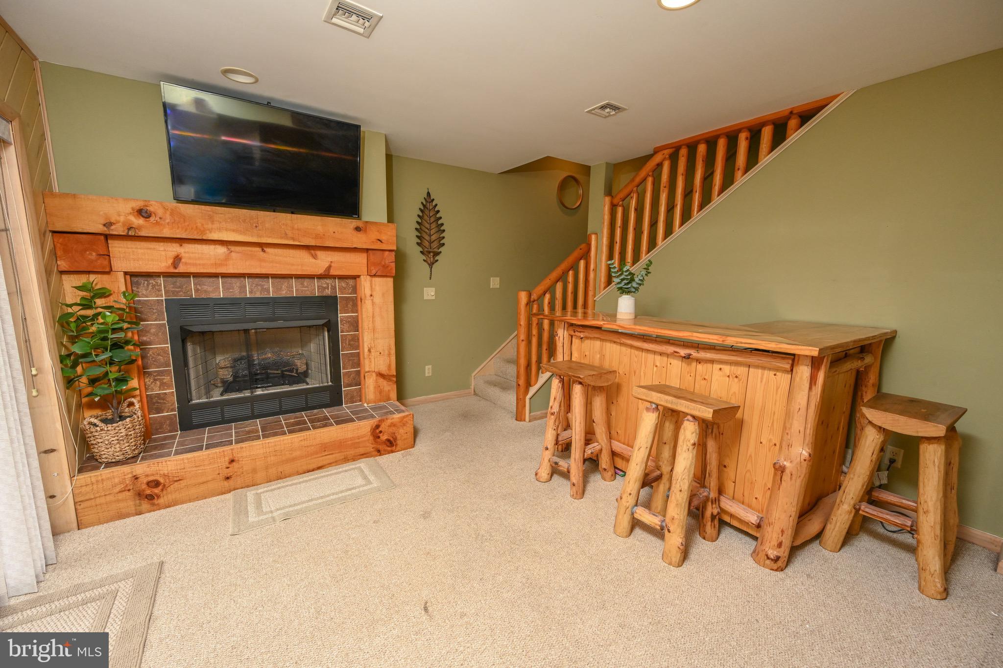 SANDY SHORES - Residential