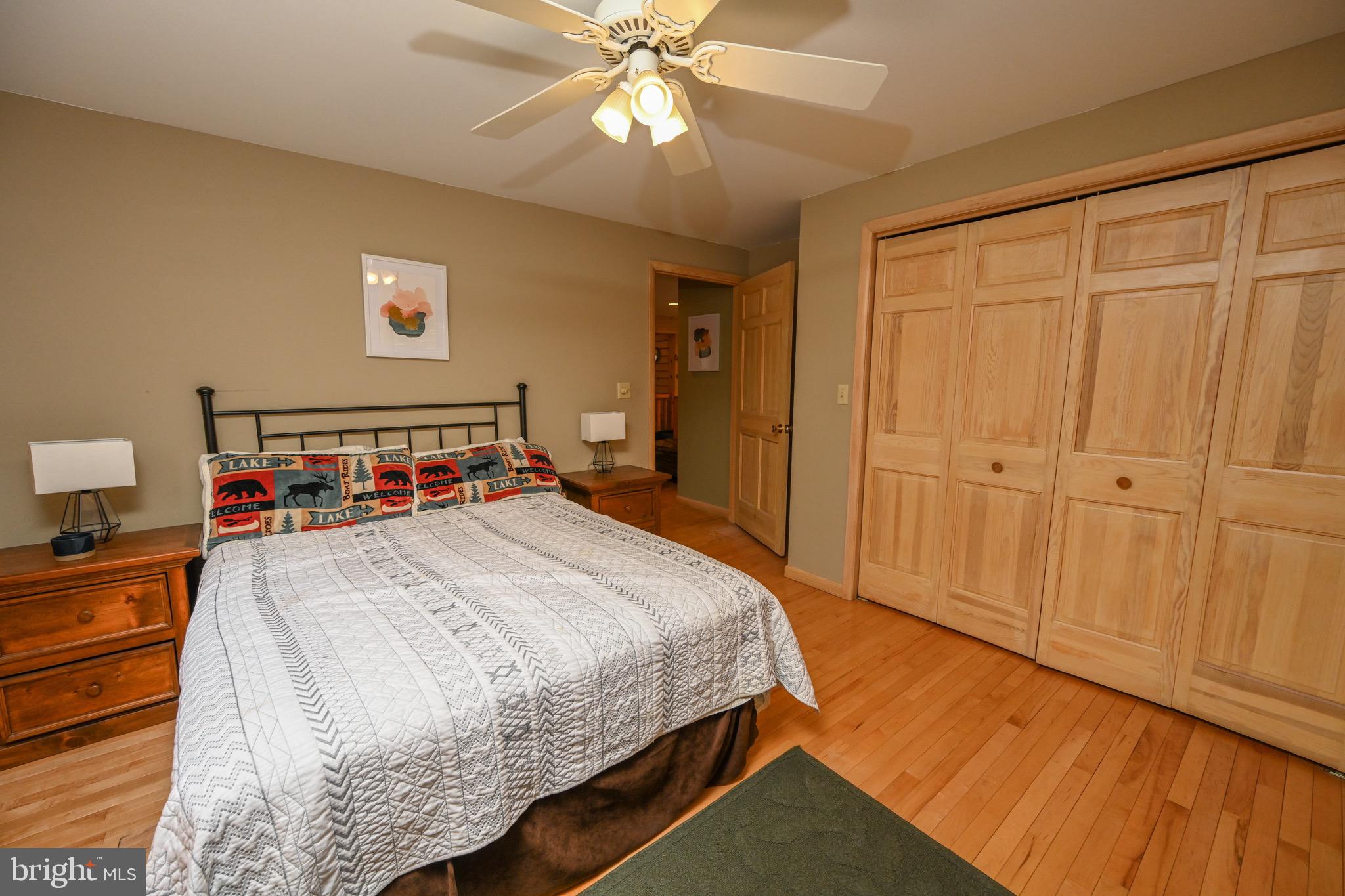 SANDY SHORES - Residential