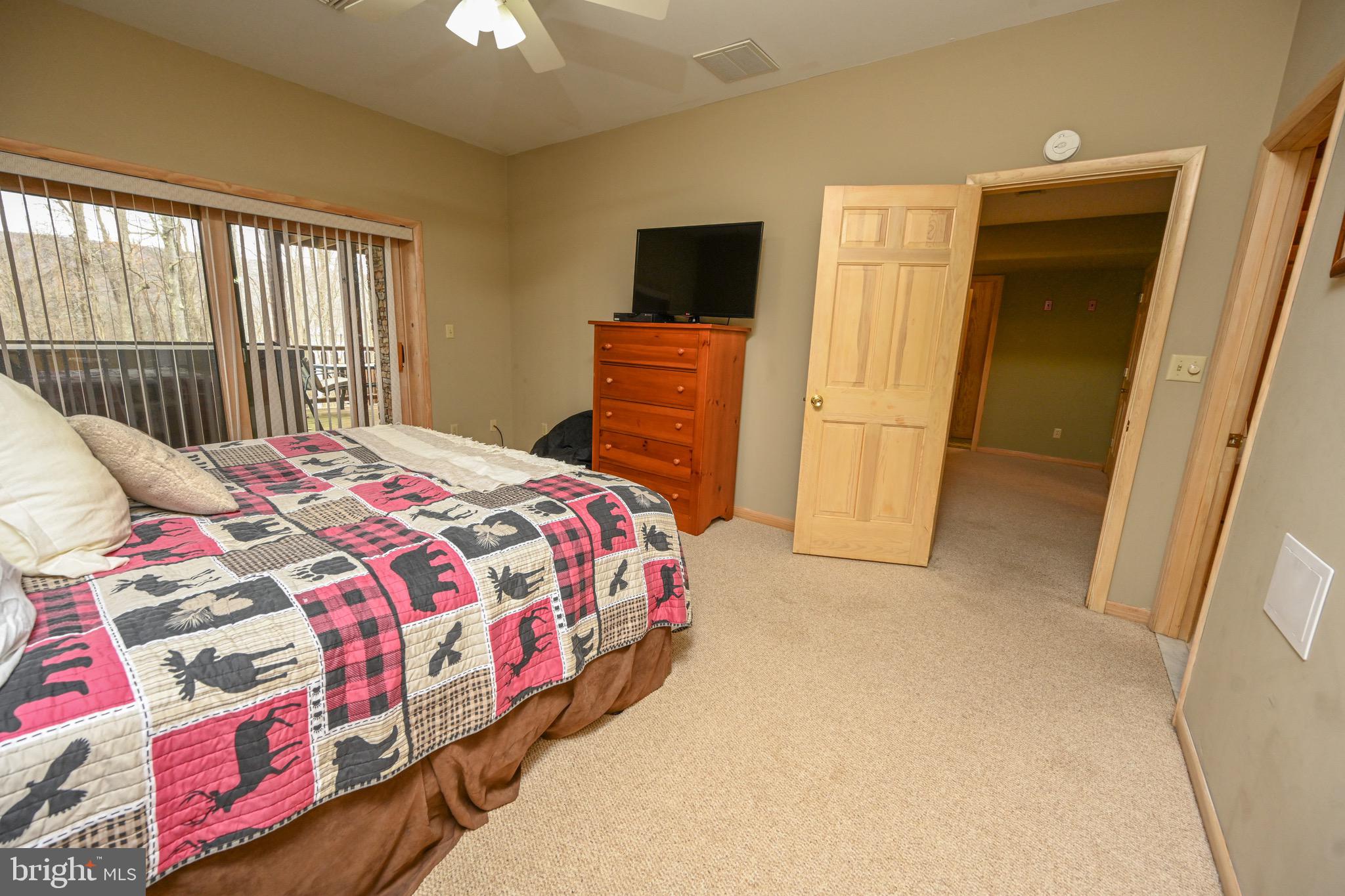 SANDY SHORES - Residential