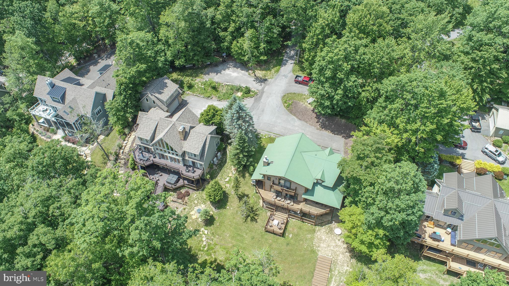 SANDY SHORES - Residential