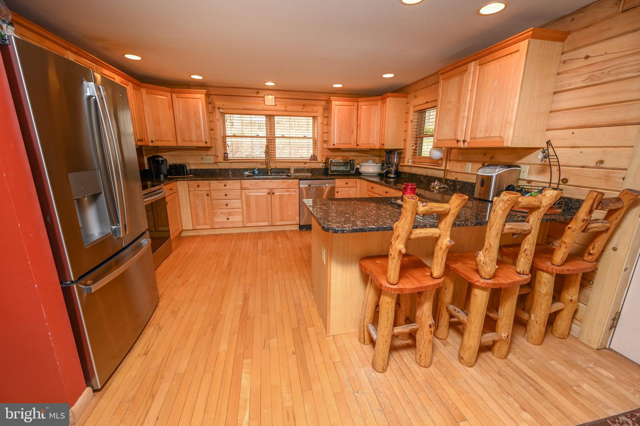 SANDY SHORES - Residential