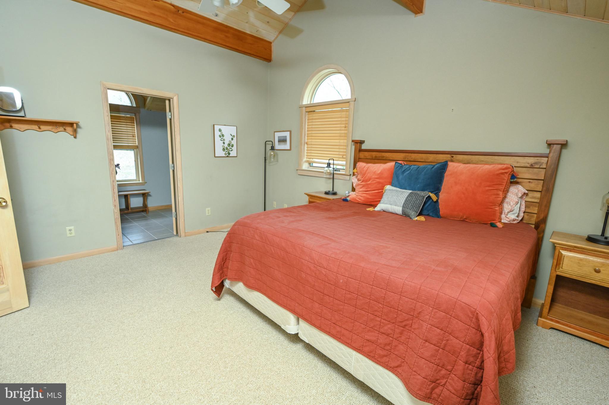 SANDY SHORES - Residential