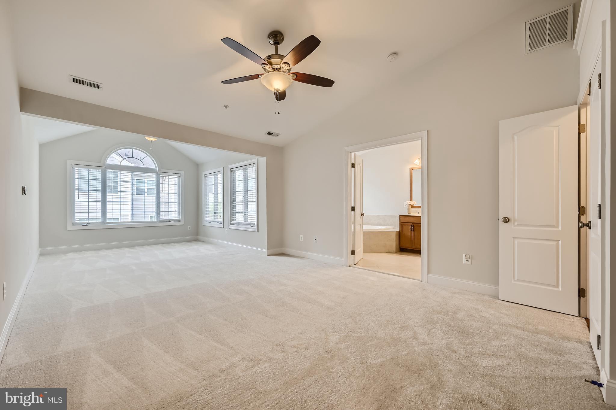 ARUNDEL PRESERVE - Residential