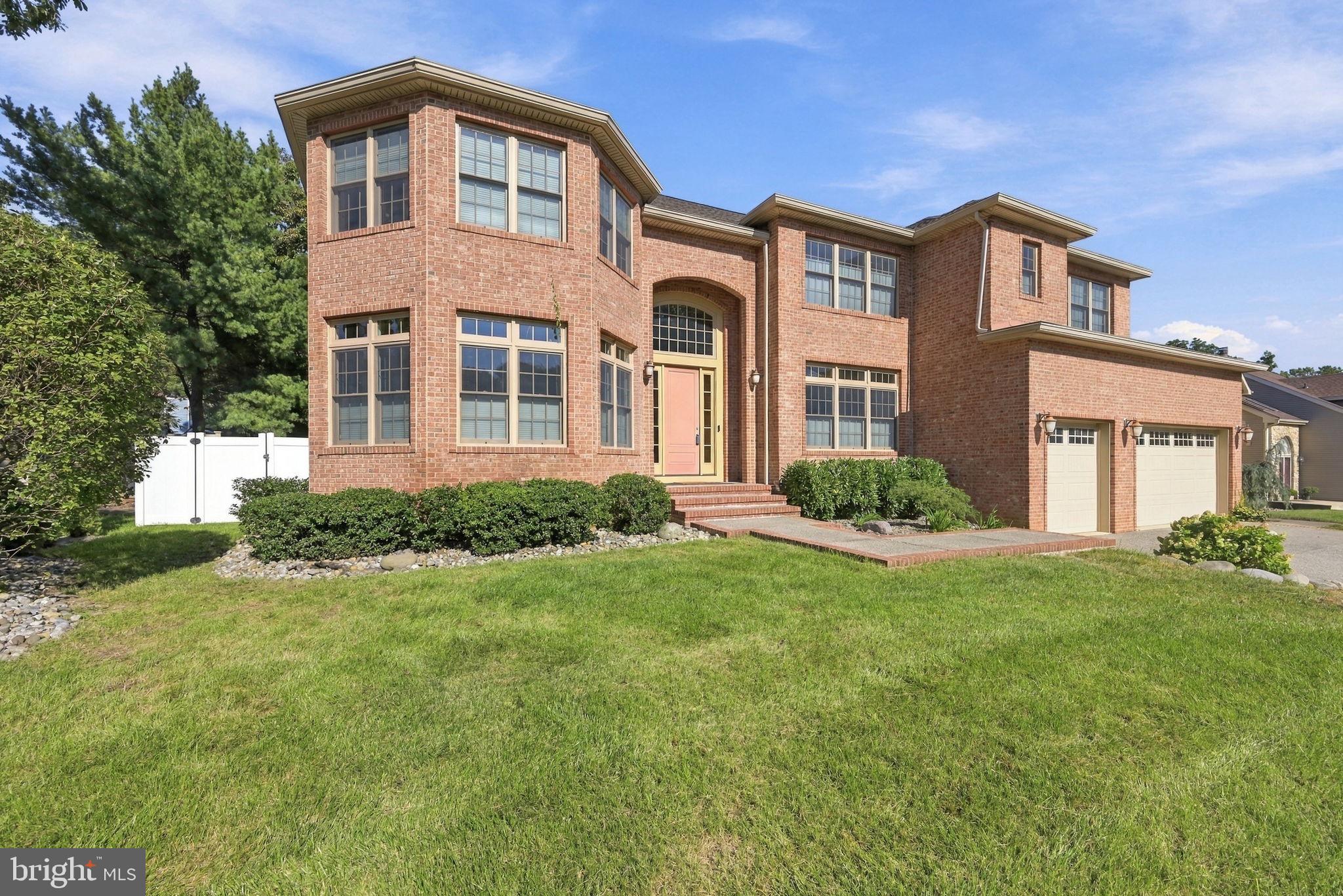 16 BUNNING DRIVE