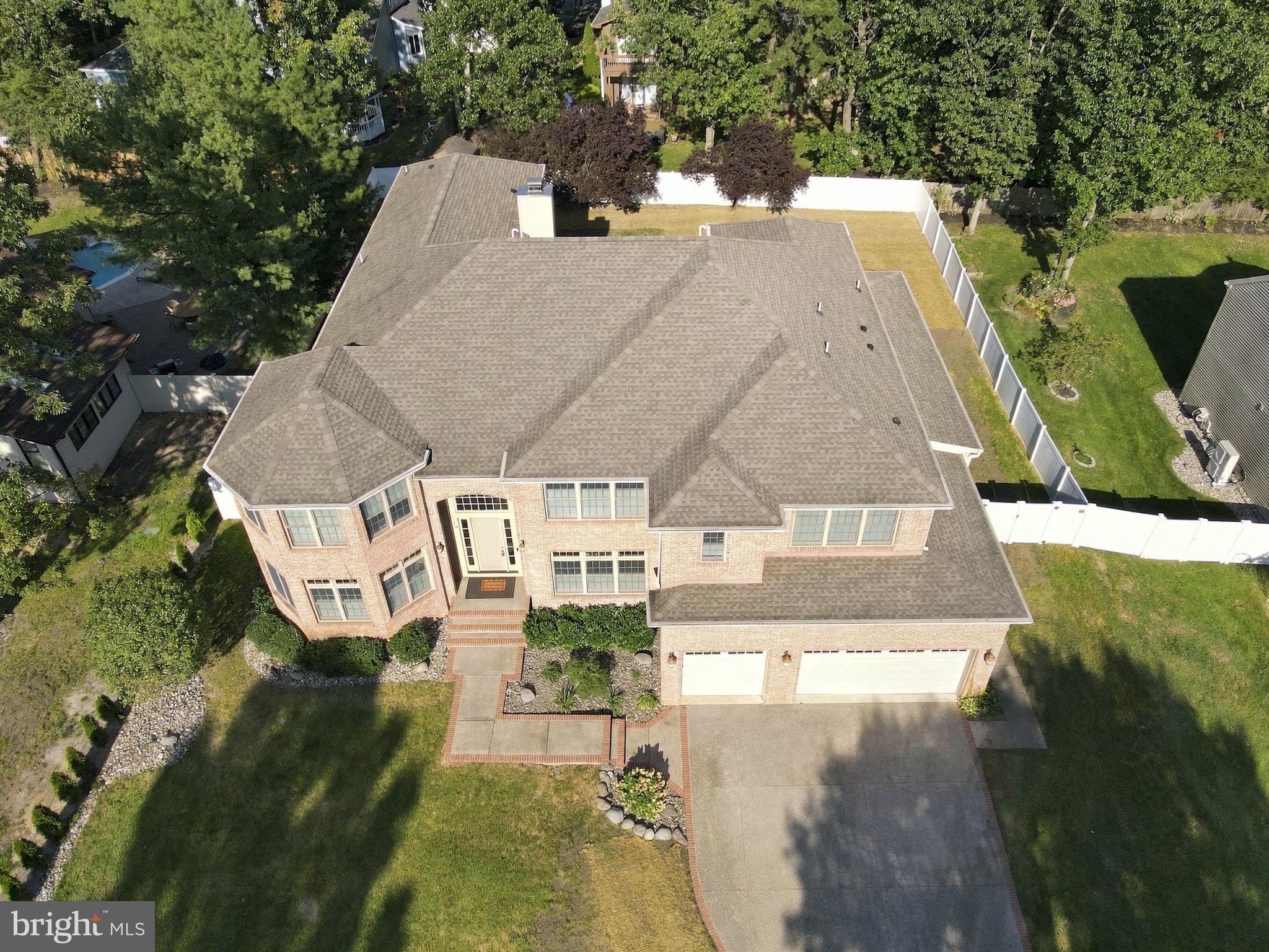 16 BUNNING DRIVE