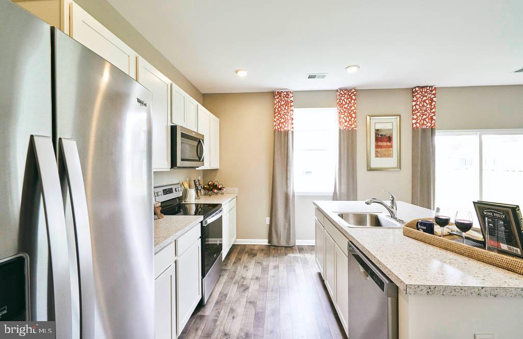 BARKSDALE CROSSING - Residential