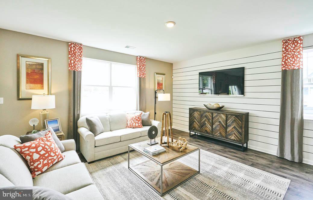 BARKSDALE CROSSING - Residential