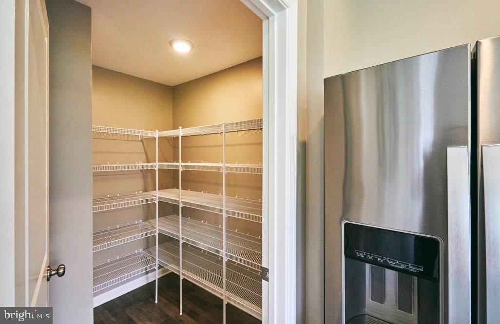 BARKSDALE CROSSING - Residential