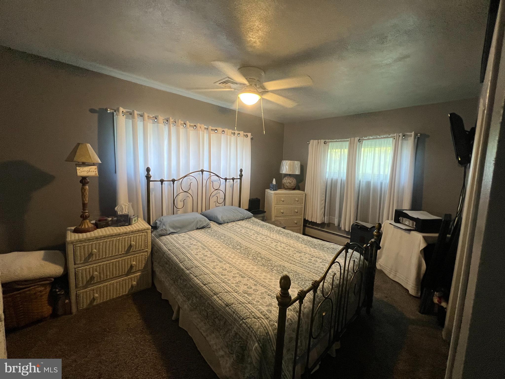 CRESTVIEW MANOR - Residential