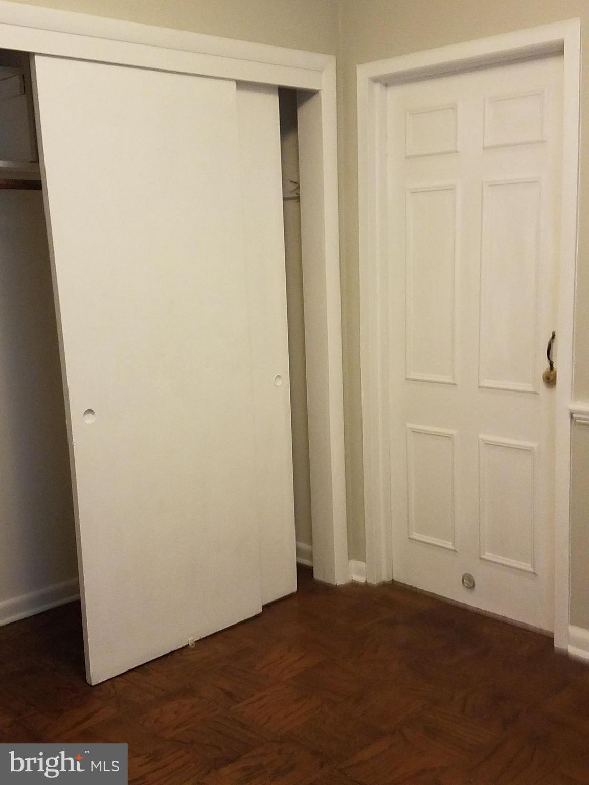 OLD TOWN - Residential Lease