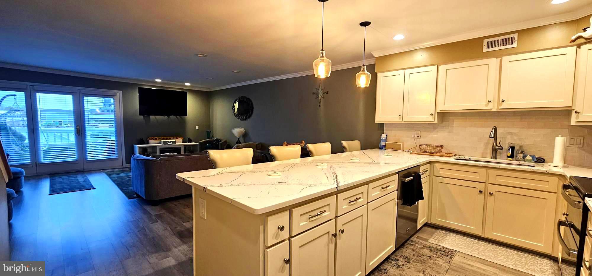 660 RIVER OAK COURT