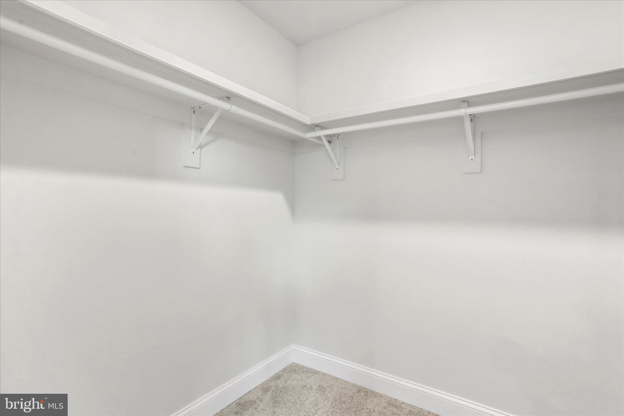 HAGERSTOWN - Residential