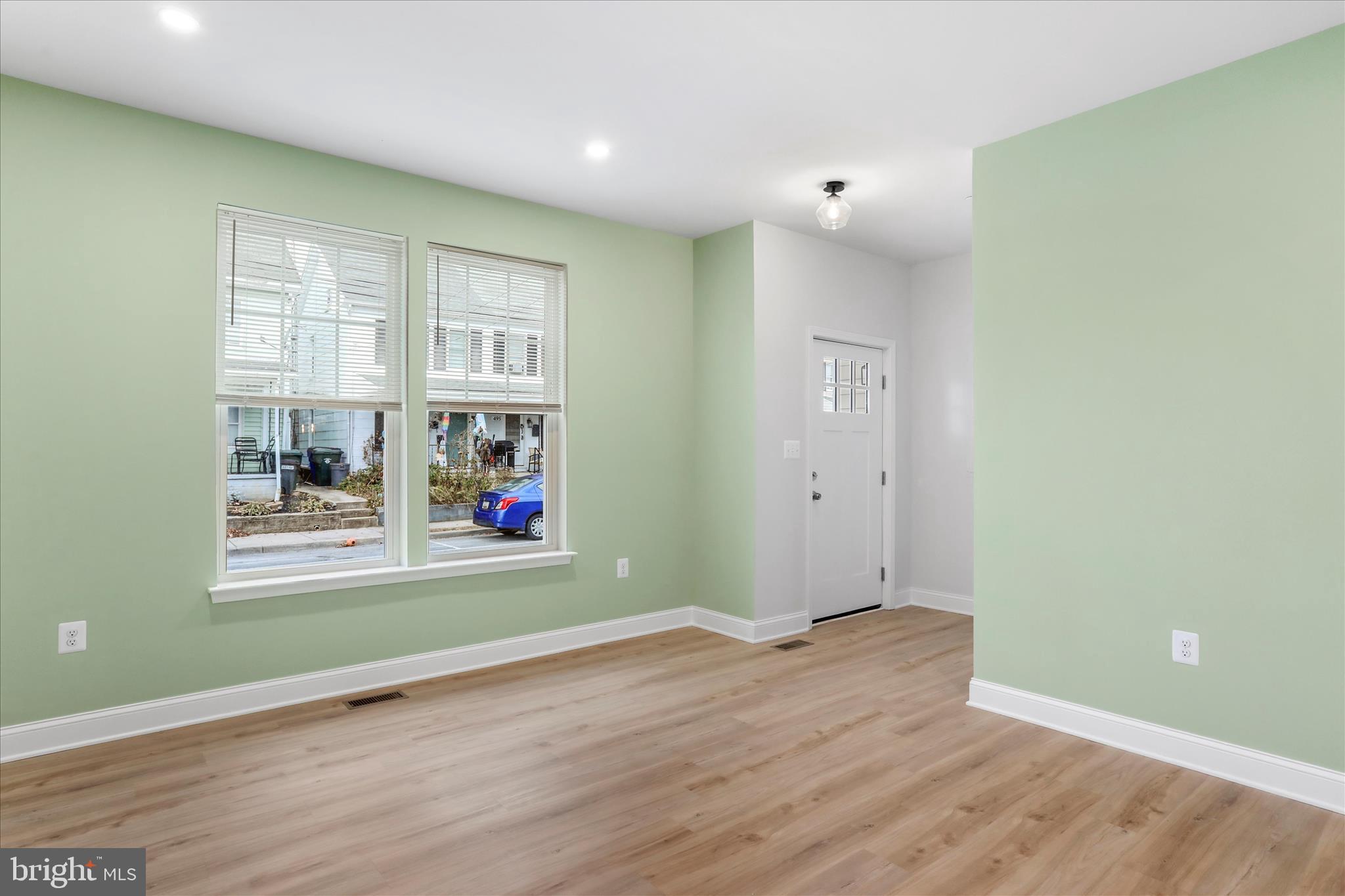 HAGERSTOWN - Residential