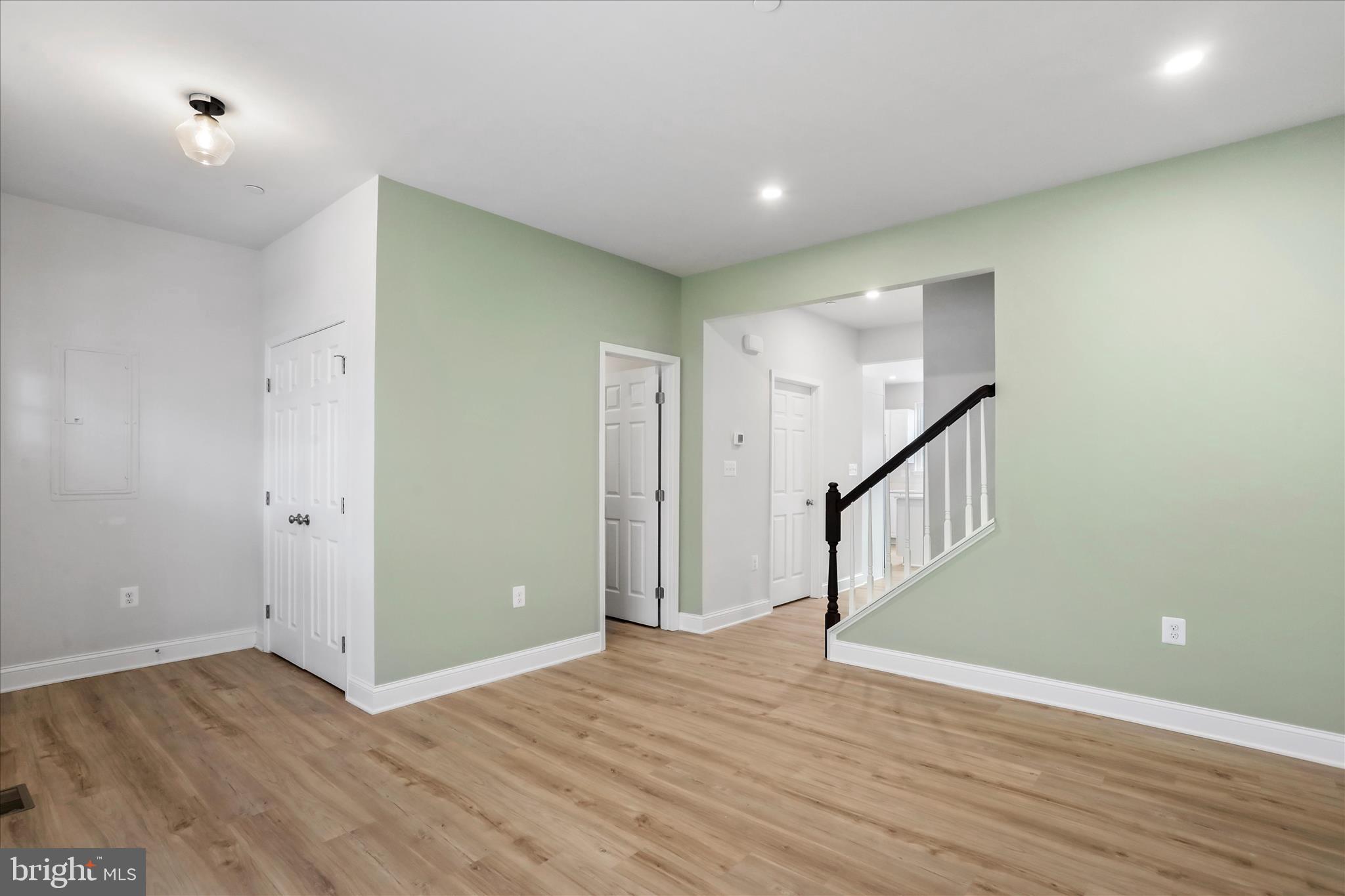 HAGERSTOWN - Residential