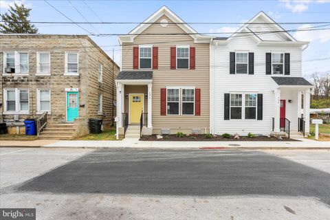 492 MITCHELL AVENUE HAGERSTOWN MD 21740